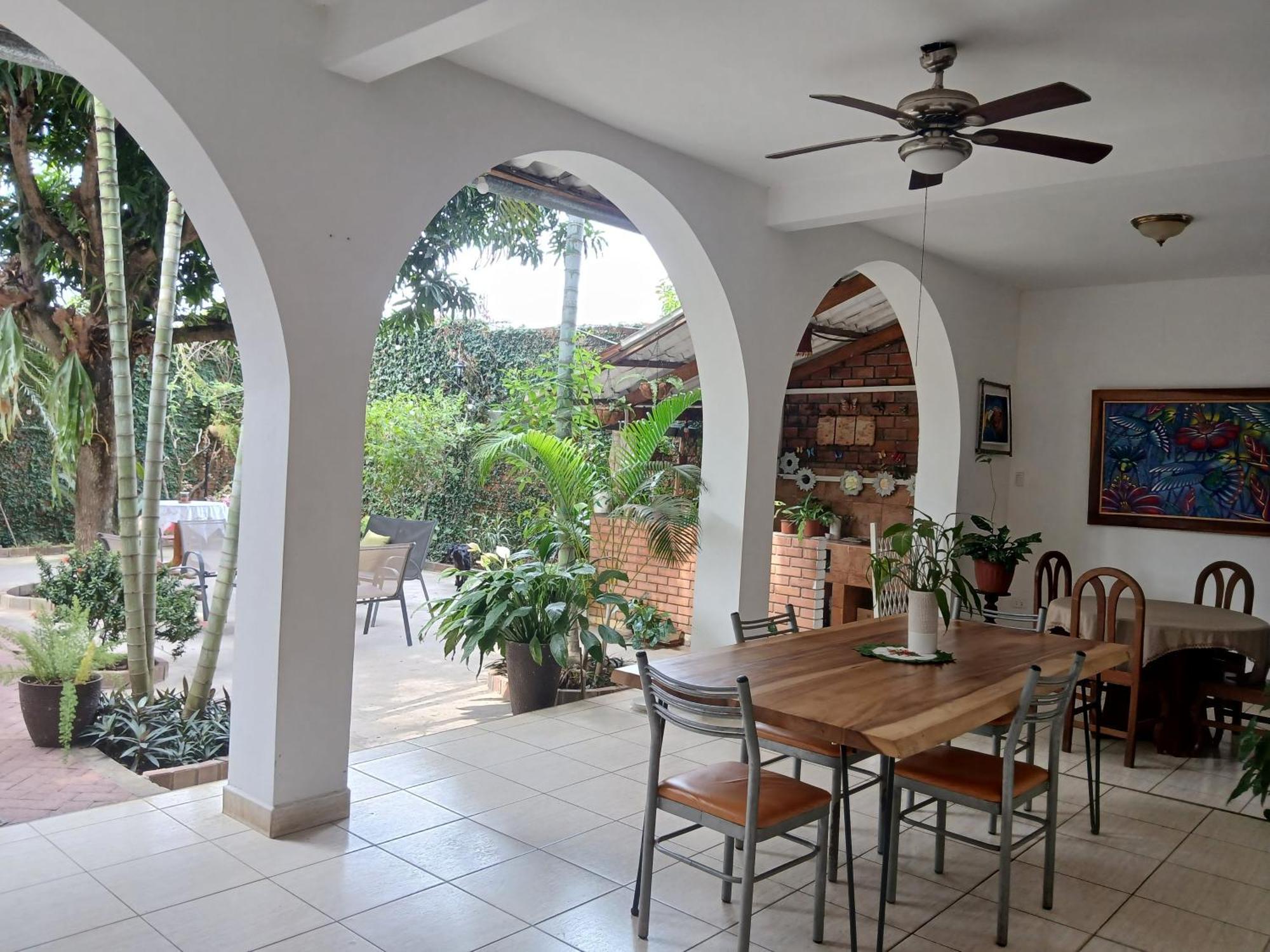 Alojamiento Familiar Custodia Tarapoto Exterior photo